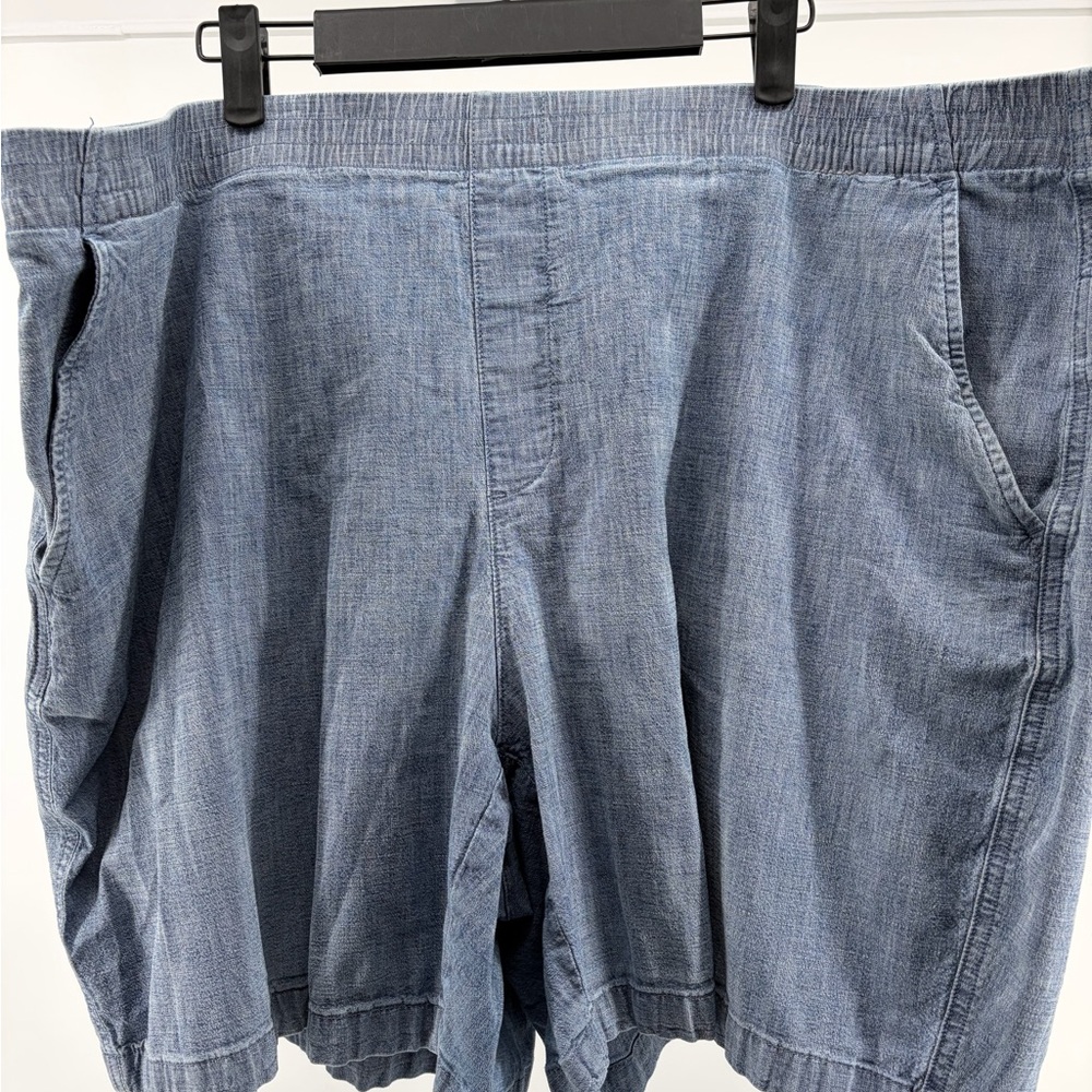 Lands' End Women's Chino Shorts Size 24W Chambray Pockets Elastic Waist